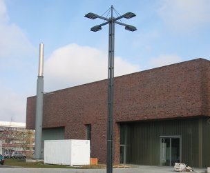 BTU Cottbus, Außenbeleuchtung Verkehrstechnikhalle